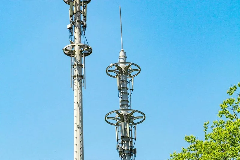 Telekom og basestasjon